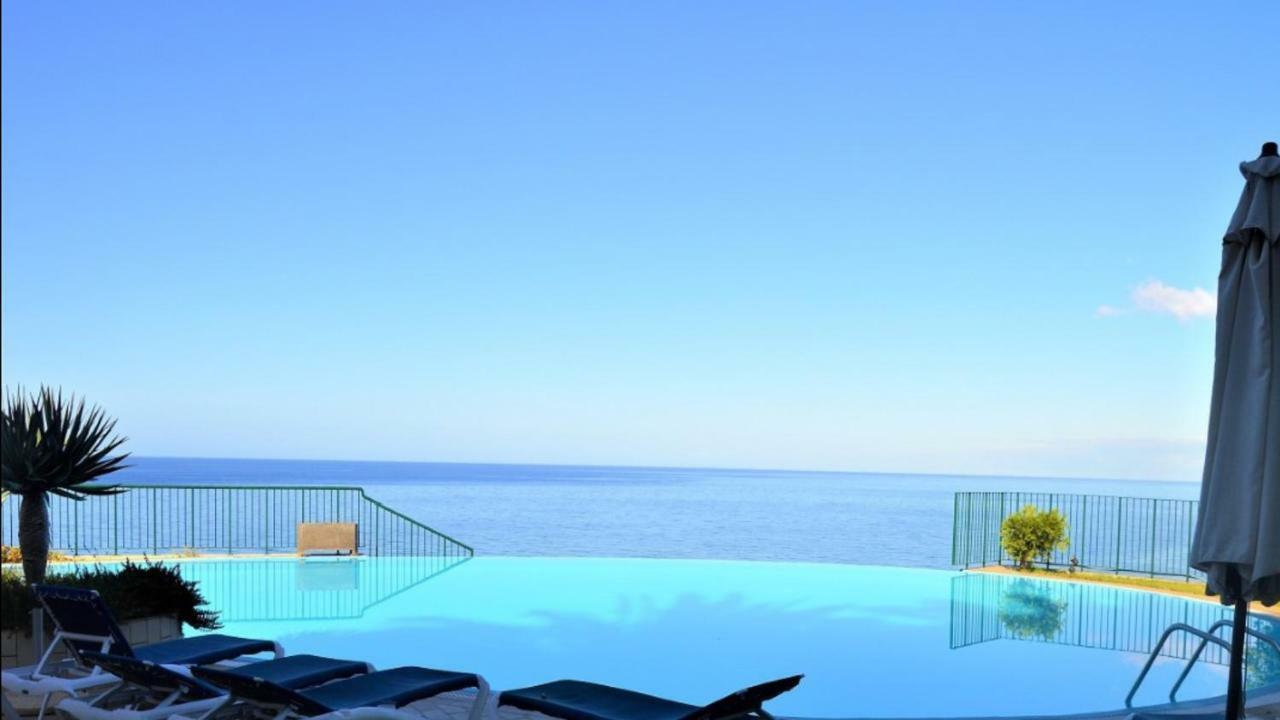 Formosa Infinity Pool Apartment Funchal  Bagian luar foto